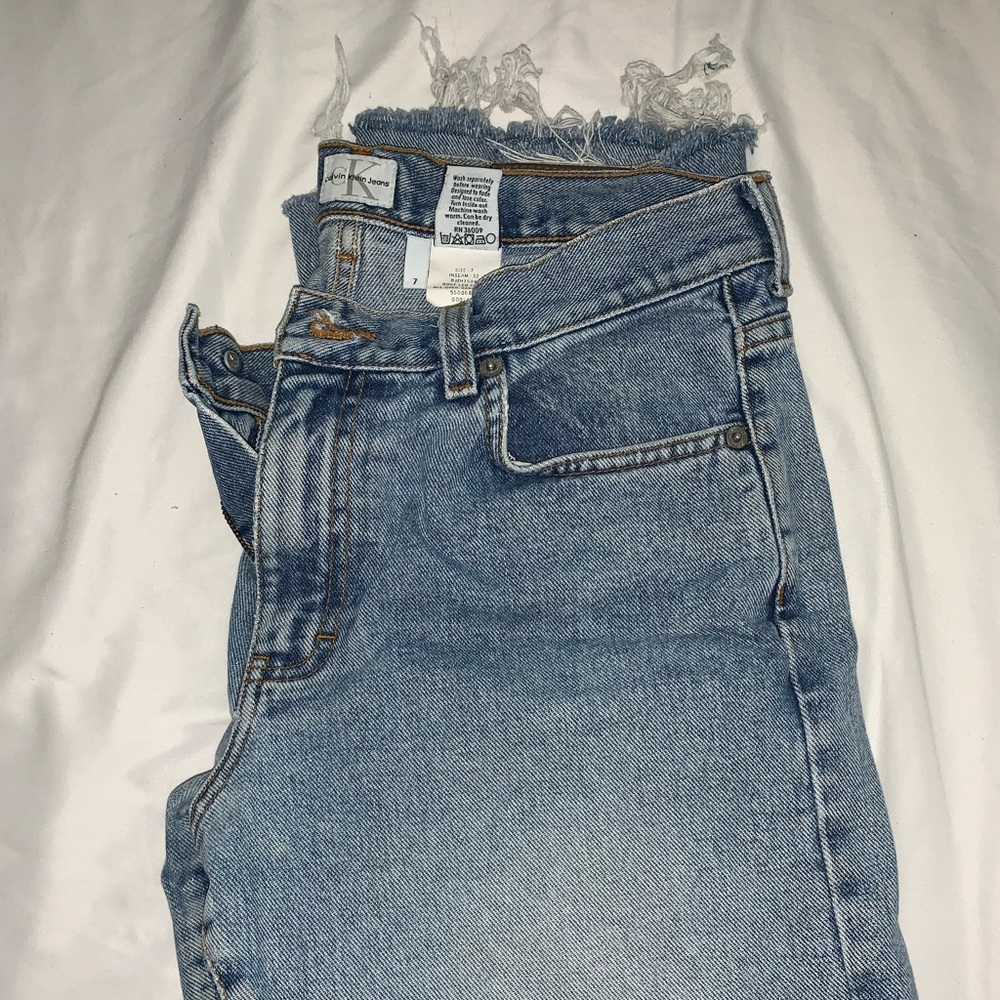 Calvin Klein Vintage Cropped Mom Jeans